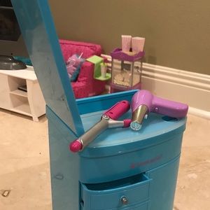 American Girl Truly Blue Hairstyling Caddy